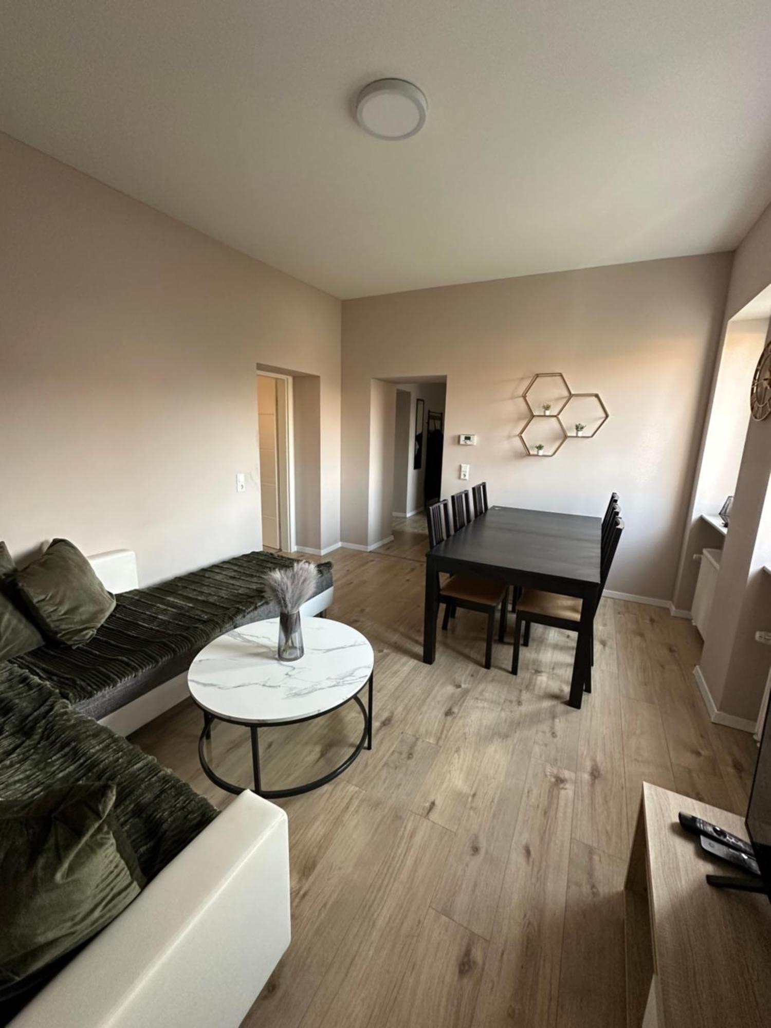 Ferienwohnung Ottweiler Bagian luar foto